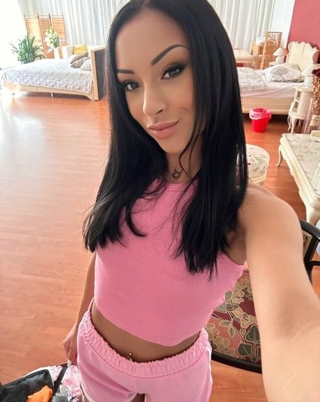 Caramella Del X sexy pornstar galleries