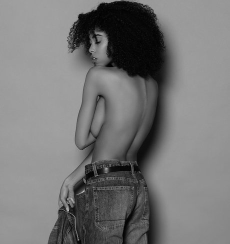 Kira Imani star sexy pic