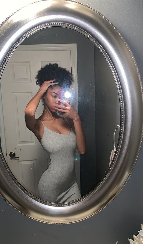 Kira Imani star pretty pic