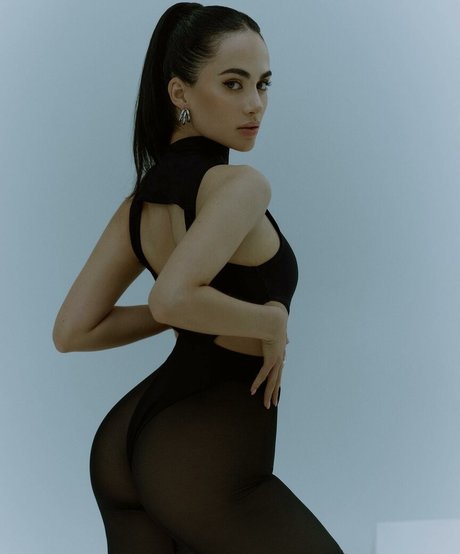 Clara Melinat pornstar pretty pictures