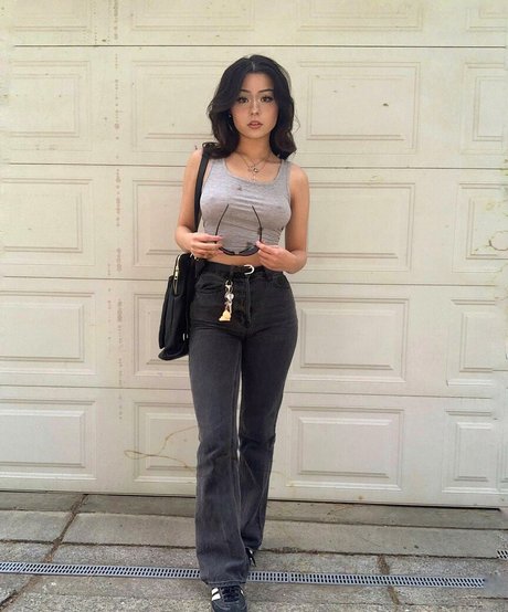 brazilian teen onlyfans art nude photo