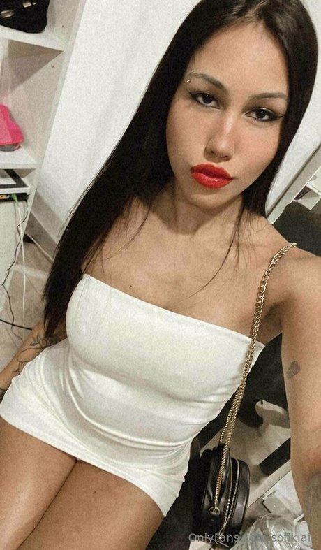 sofiklair model art pics