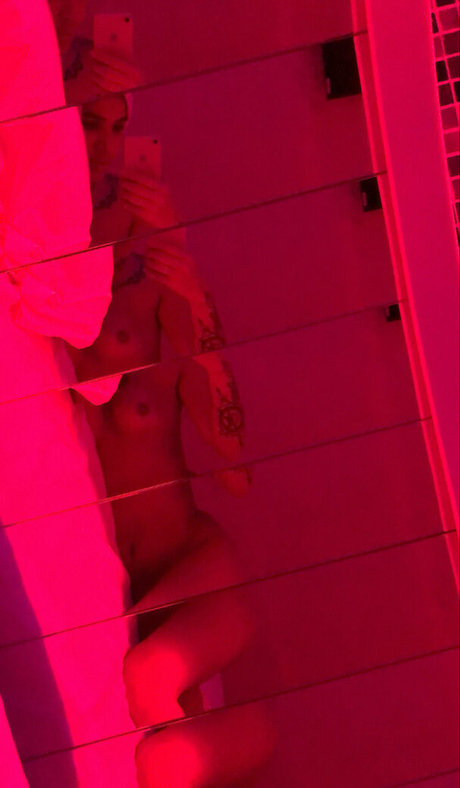 scarlett eterna hot model img