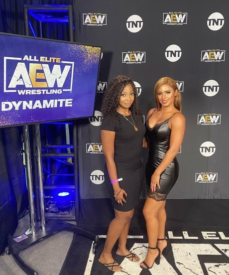 young asian onlyfans top pictures