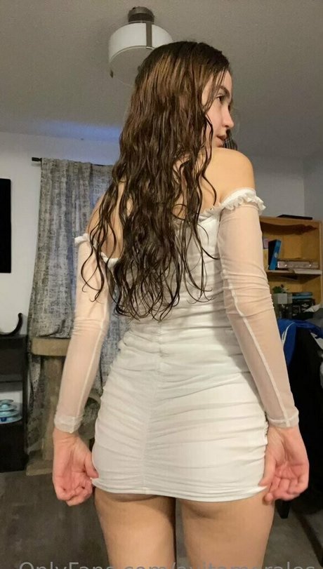 avitamorales model xxx pic