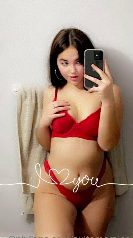 avitamorales beautiful model images