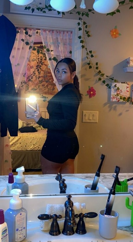 feet milf onlyfans best pics