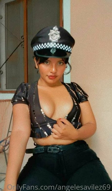 angelesavilez pornstar nude img