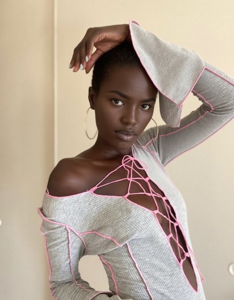 nyashyyy pornstar erotic gallery