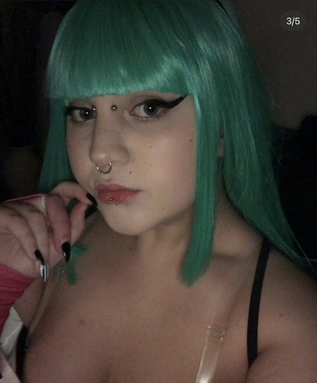 theamichan hd model pic