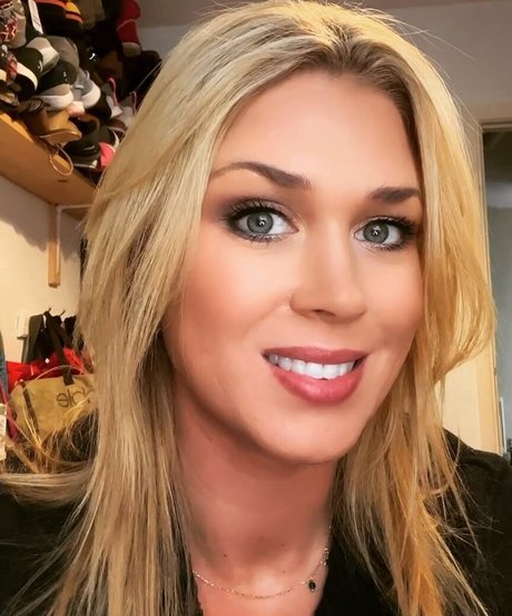 big ass lingerie onlyfans erotic picture