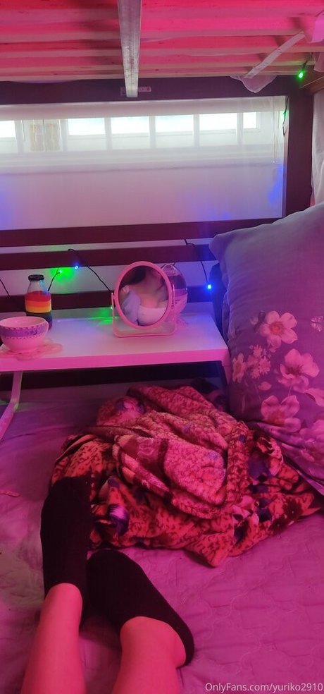 ayakamoe2910 exclusive actress images