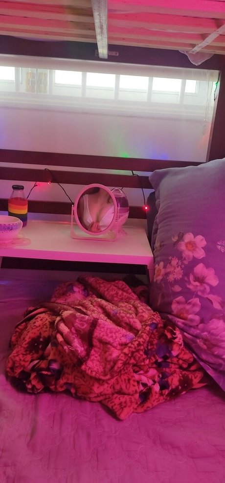 ayakamoe2910 art model pics