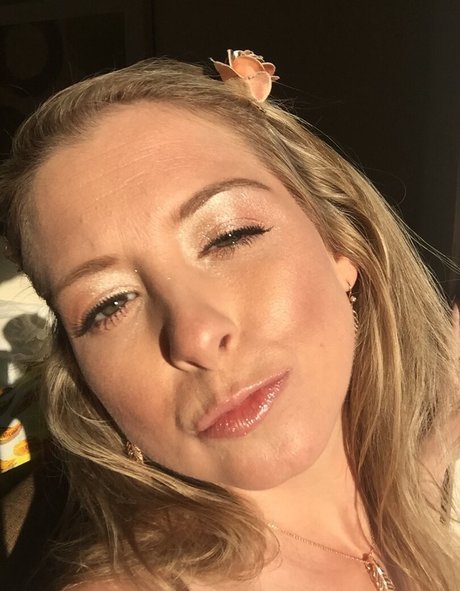 sunnylanefree nudes star image