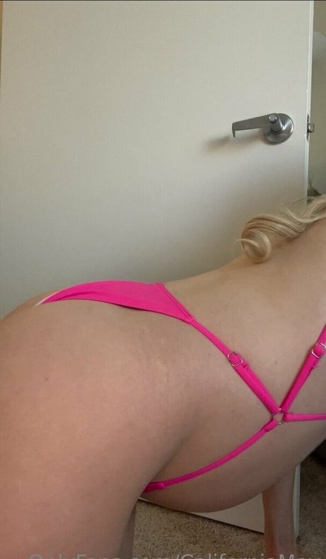 petite slut onlyfans nude galleries