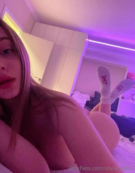 olivia greys sexy model pics