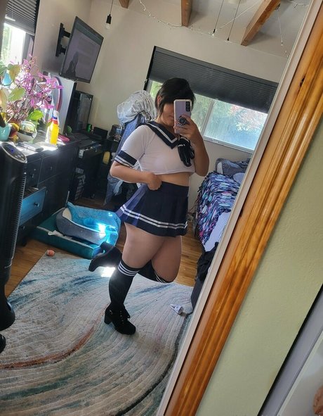 kiwiisbored model sex picture