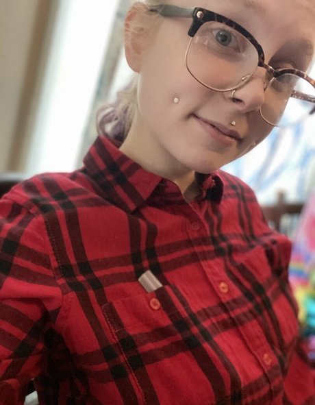 dabbingdarlin420 adult star gallery