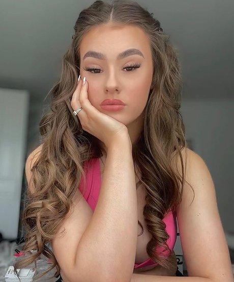 Sydney Etherington high quality pornstar image