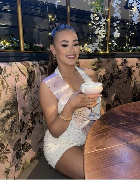 Sydney Etherington star perfect galleries