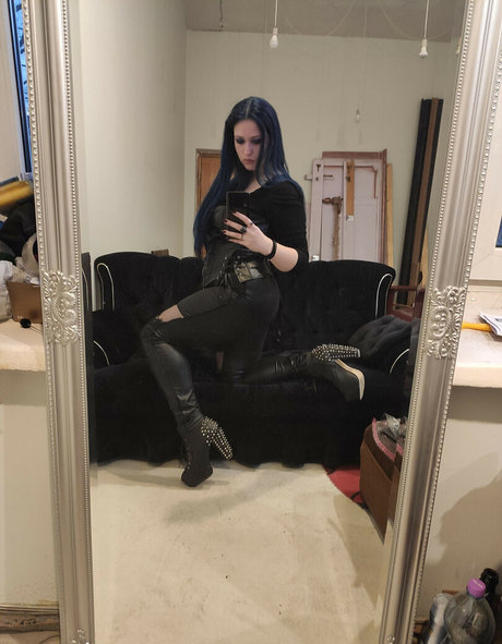 Jennybiatch pornstar sexy pics