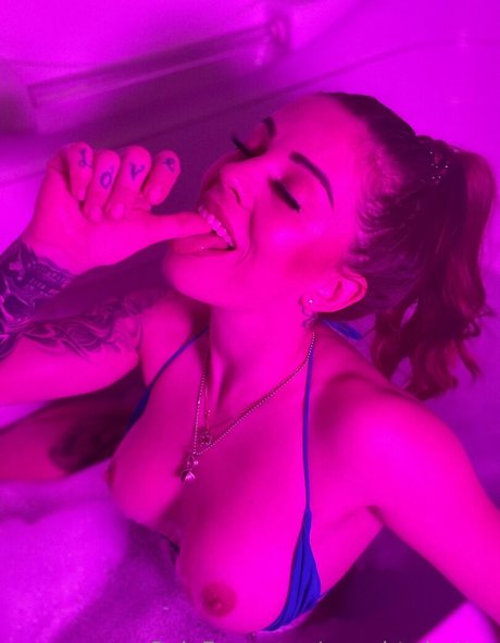 naughty batter hot pornstar pics