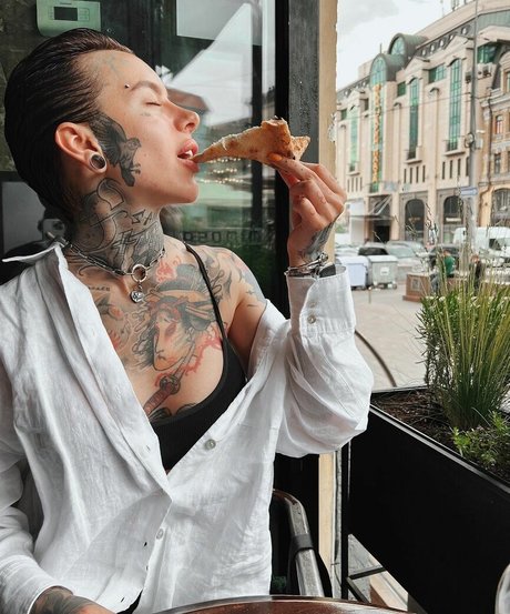 steph paul perfect model pic