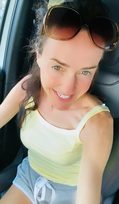 lilrosiedoll pornstar nudes images