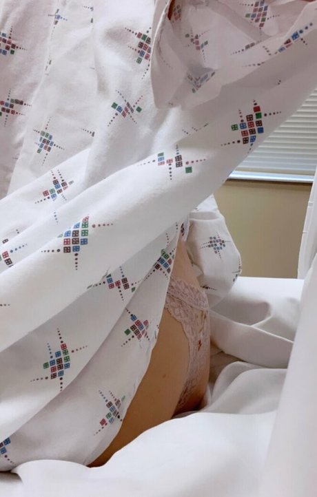 lilrosiedoll pretty pornstar gallery