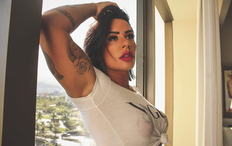 Sue Lasmar high quality star photo