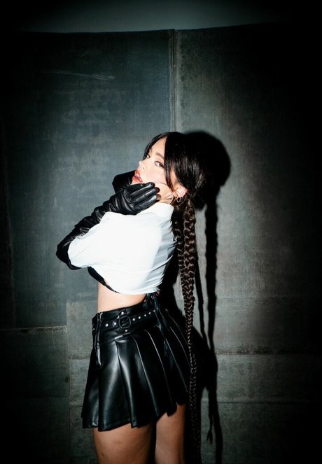 Neriah pornographic star pics