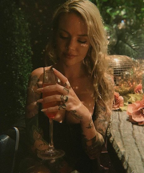 big ass asian onlyfans free picture