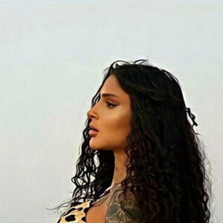 shemale cum in mouth onlyfans porno picture