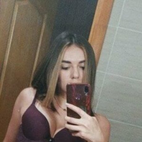 KattyKitty porn model gallery