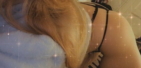 shetani1912 pornstar erotic pic