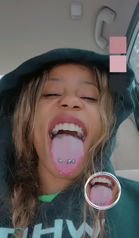 mickeymooh best actress photos