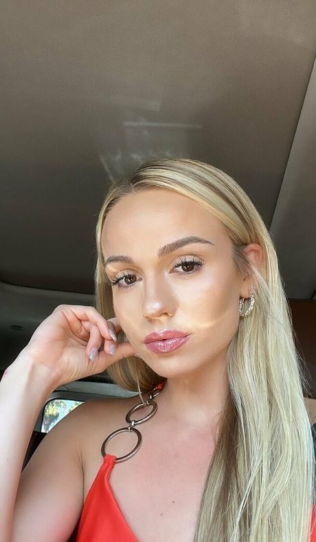 learninwithg beautiful pornstar picture