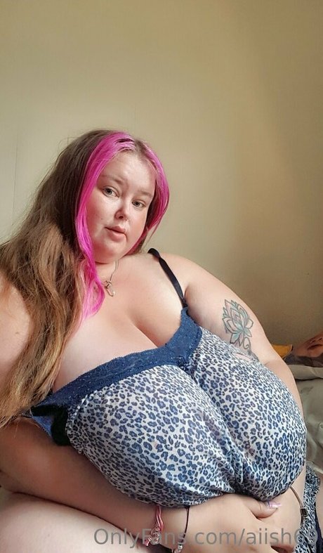 aiish69 adult star pic