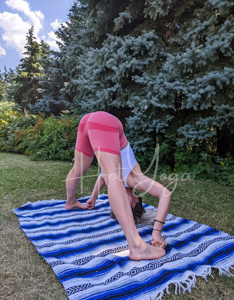 hot yoga pornstar erotic images