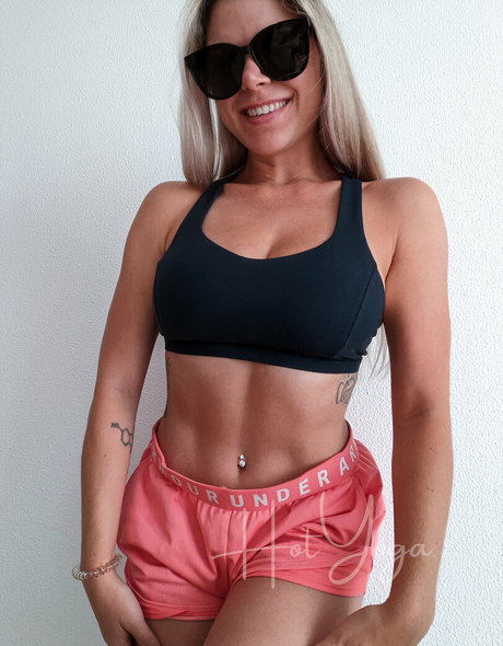 teen orgasm onlyfans nude photo