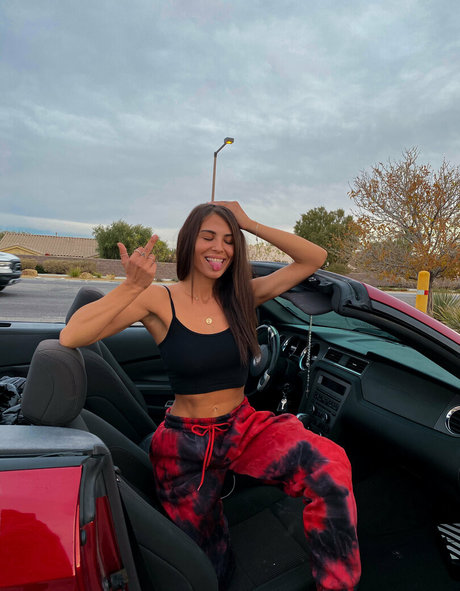 kristenheh nudes pornstar img