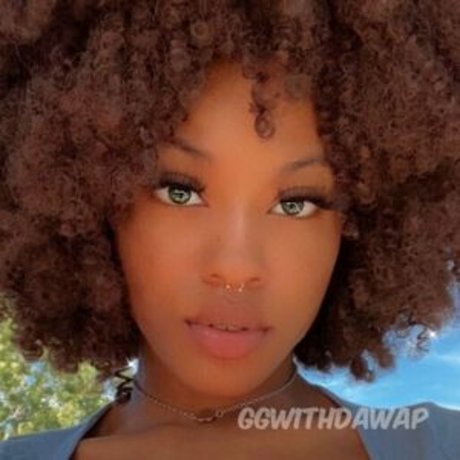 GGWithTheWap model adult pics