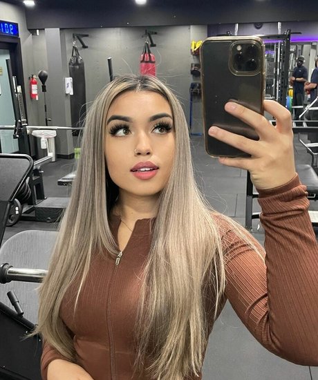 petite slut onlyfans beautiful xxx image