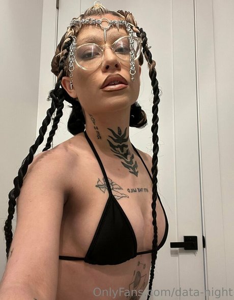 data night star pornographic img