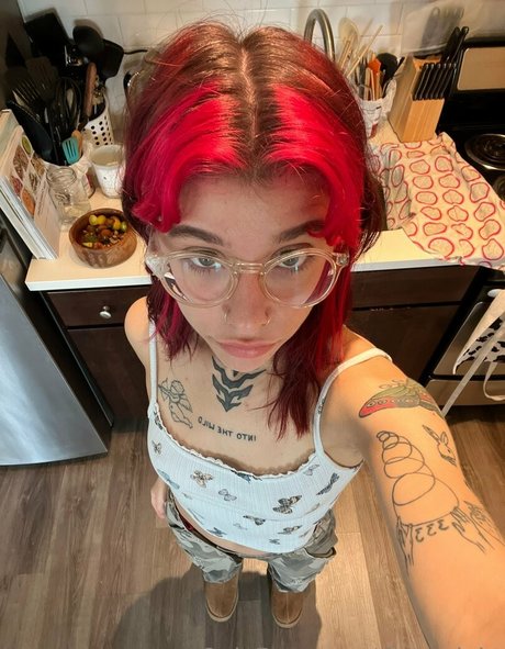 data night naked model pic