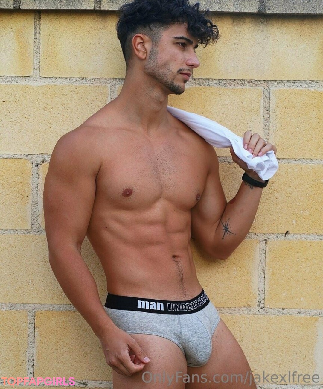 female popular onlyfans nice pics