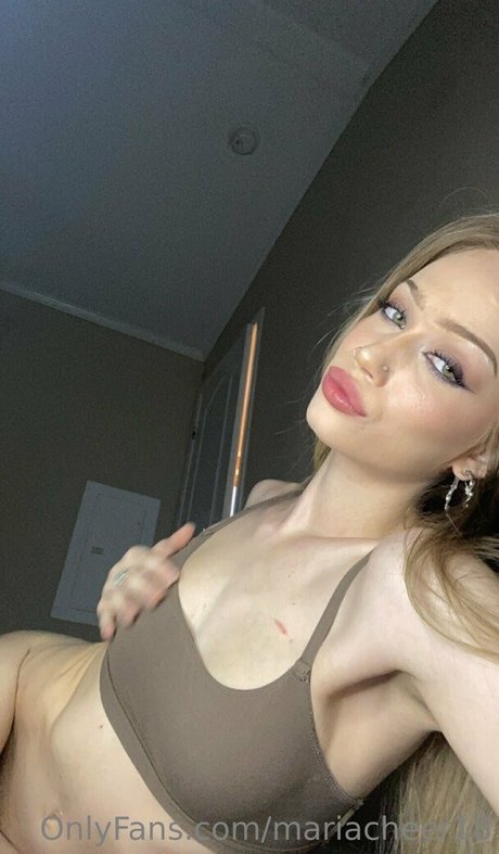 mariacheer18 sex pornstar pic