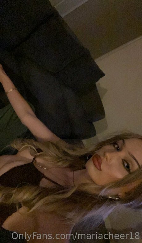mariacheer18 pornstar top images