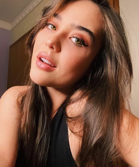 huge tits milf onlyfans free nude image