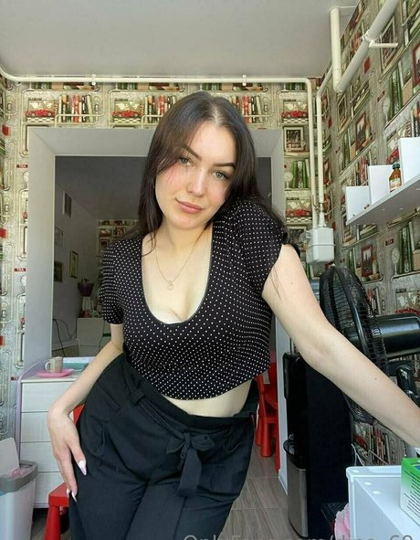 dina 69 sexy pornstar archive